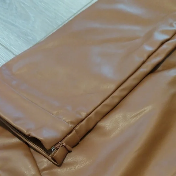 SHEIN Tan A-Line Mini Skirt for Casual Wear - Picture 5 of 8